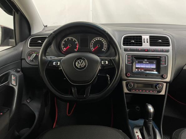 Volkswagen Polo V Рестайлинг с пробегом 2016 года, цена 1 050 000 рублей, 184969 км, седан, Автокод Объявления