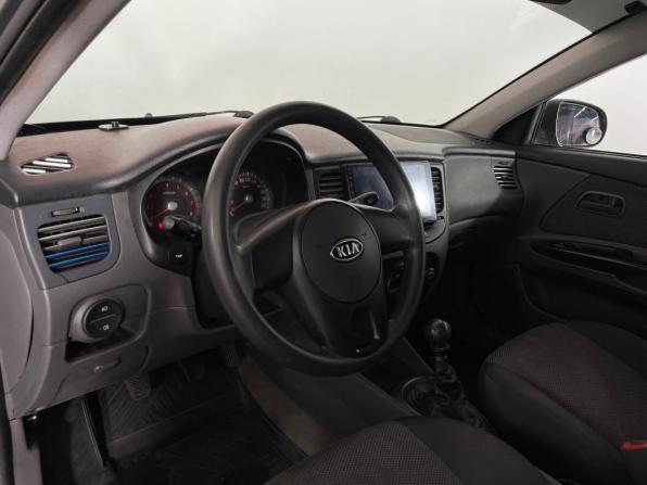 Kia Rio II Рестайлинг с пробегом 2010 года, цена 515 000 рублей, 287957 км, хэтчбек, Автокод Объявления