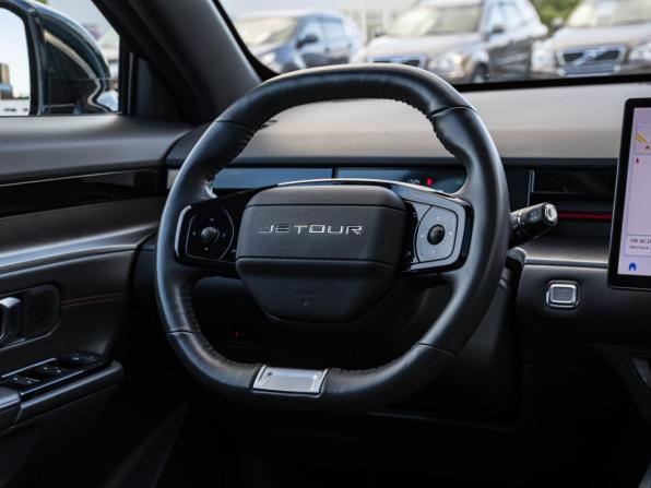 JETOUR DASHING I с пробегом 2023 года, цена 1 658 000 рублей, 82853 км, внедорожник, Автокод Объявления