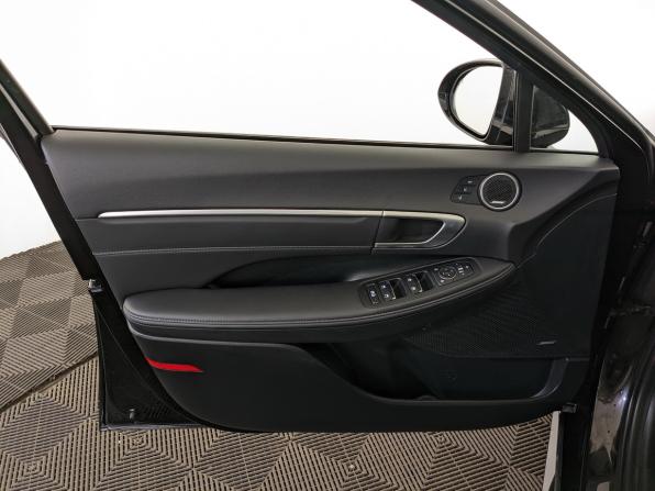 Hyundai Sonata VIII (DN8) с пробегом 2020 года, цена 2 480 000 рублей, 84363 км, седан, Автокод Объявления