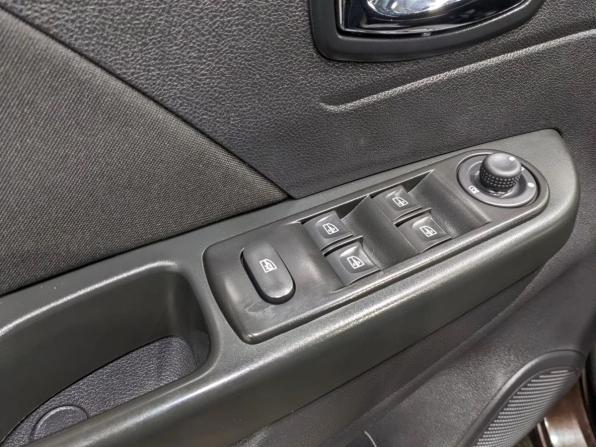 Renault Kaptur I с пробегом 2017 года, цена 1 275 000 рублей, 117000 км, внедорожник, Автокод Объявления