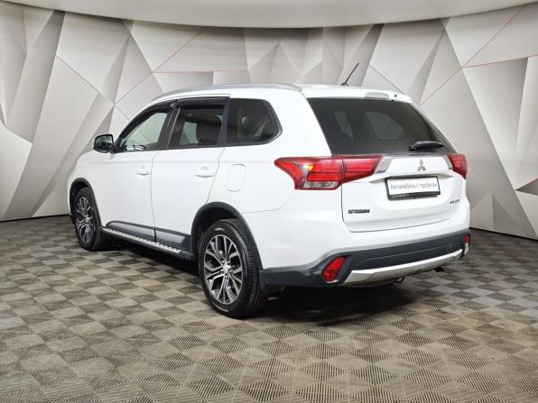 Mitsubishi Outlander III Рестайлинг 2 с пробегом 2015 года, цена 1 488 000 рублей, 196688 км, внедорожник, Автокод Объявления