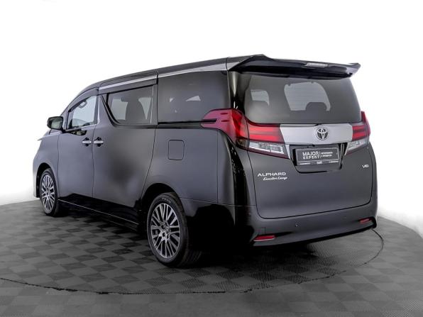 Toyota Alphard III с пробегом 2016 года, цена 4 325 000 рублей, 89908 км, минивэн, Автокод Объявления