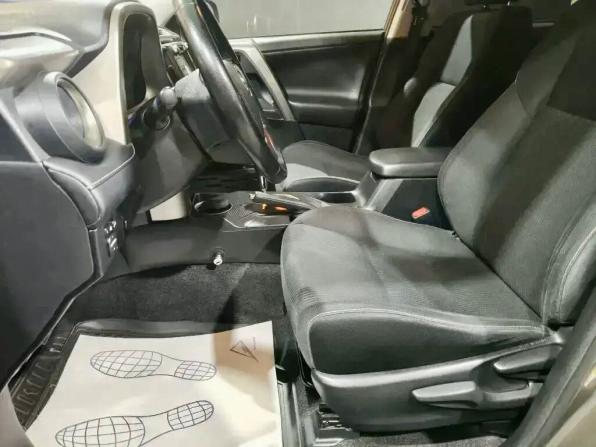 Toyota RAV4 IV (XA40) с пробегом 2015 года, цена 2 199 000 рублей, 76996 км, внедорожник, Автокод Объявления
