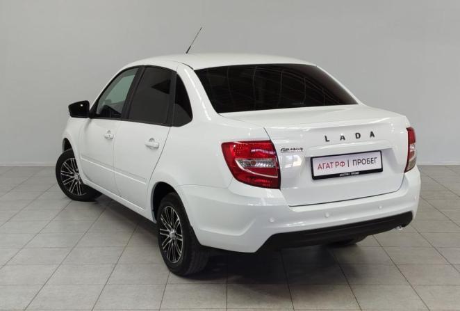 Lada (ВАЗ) Granta I Рестайлинг с пробегом 2023 года, цена 835 000 рублей, 43906 км, седан, Автокод Объявления