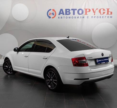 Skoda Octavia III (A7) Рестайлинг с пробегом 2017 года, цена 1 474 000 рублей, 117498 км, лифтбек, Автокод Объявления