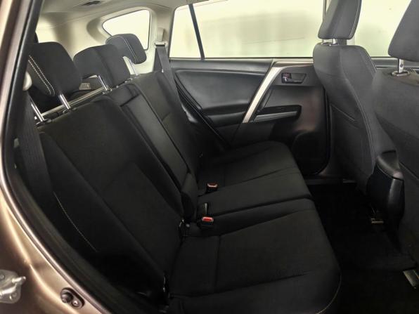 Toyota RAV4 IV (XA40) Рестайлинг с пробегом 2016 года, цена 2 647 000 рублей, 84195 км, внедорожник, Автокод Объявления