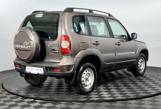 Chevrolet Niva I Рестайлинг с пробегом 2013 года, цена 325 000 рублей, 126396 км, внедорожник, Автокод Объявления