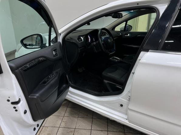 Citroen C4 II с пробегом 2014 года, цена 679 000 рублей, 162000 км, седан, Автокод Объявления