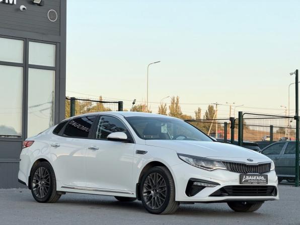 Kia Optima IV Рестайлинг с пробегом 2018 года, цена 2 200 000 рублей, 89792 км, седан, Автокод Объявления