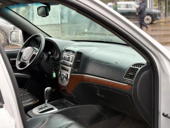 Hyundai Santa Fe II с пробегом 2008 года, цена 925 000 рублей, 328614 км, внедорожник, Автокод Объявления