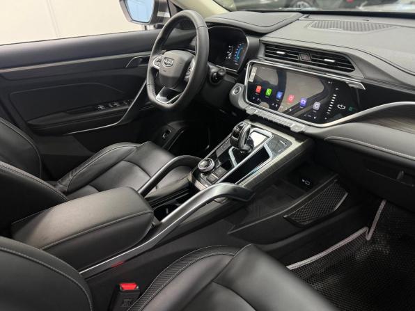 Geely Atlas Pro с пробегом 2024 года, цена 2 200 000 рублей, 37000 км, внедорожник, Автокод Объявления