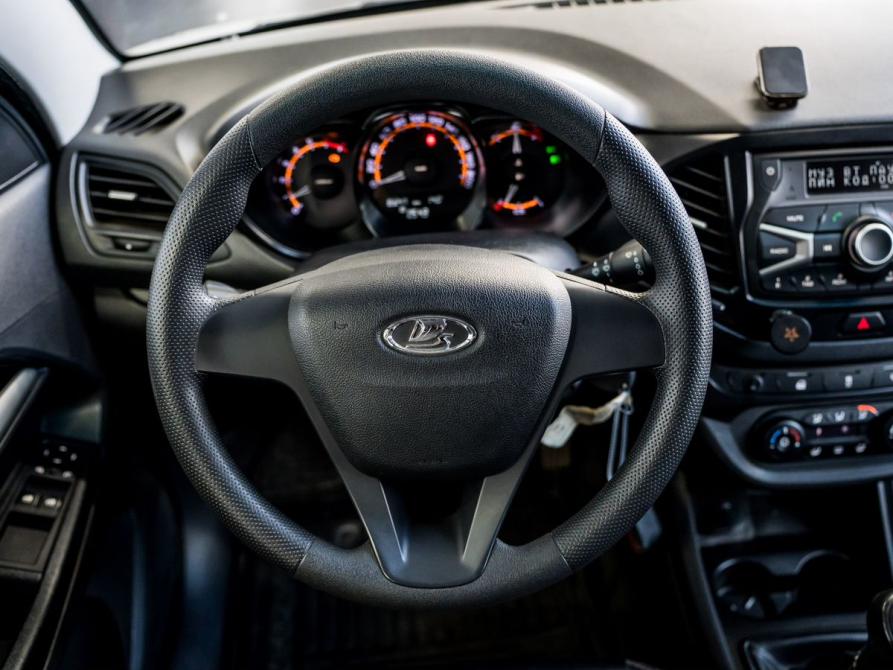 Lada (ВАЗ) Vesta I Ростов-на-Дону  - изображение 8