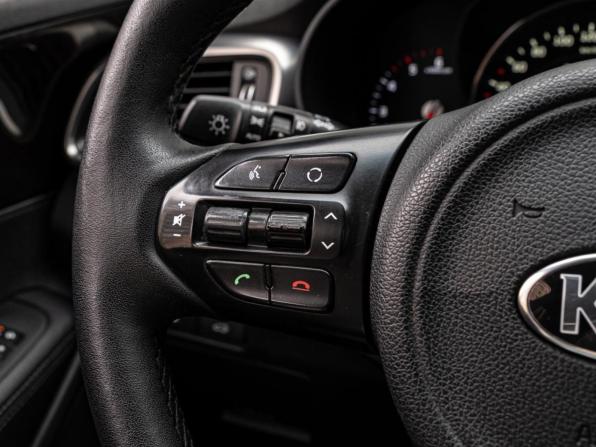 Kia Sorento III Prime с пробегом 2017 года, цена 2 530 000 рублей, 176464 км, внедорожник, Автокод Объявления