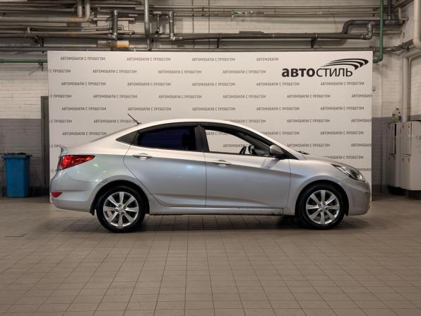 Hyundai Solaris I с пробегом 2011 года, цена 539 000 рублей, 209558 км, седан, Автокод Объявления
