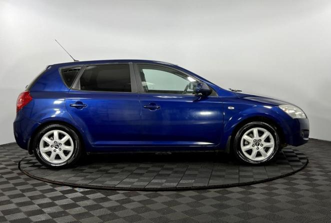 Kia Ceed I с пробегом 2009 года, цена 700 000 рублей, 205200 км, хэтчбек, Автокод Объявления
