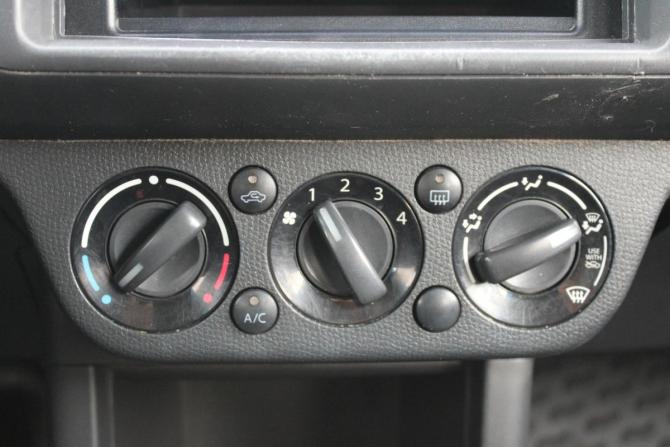 Suzuki Swift III с пробегом 2008 года, цена 399 000 рублей, 212000 км, хэтчбек, Автокод Объявления