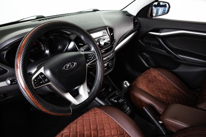 Lada (ВАЗ) Vesta I с пробегом 2019 года, цена 969 000 рублей, 94700 км, седан, Автокод Объявления