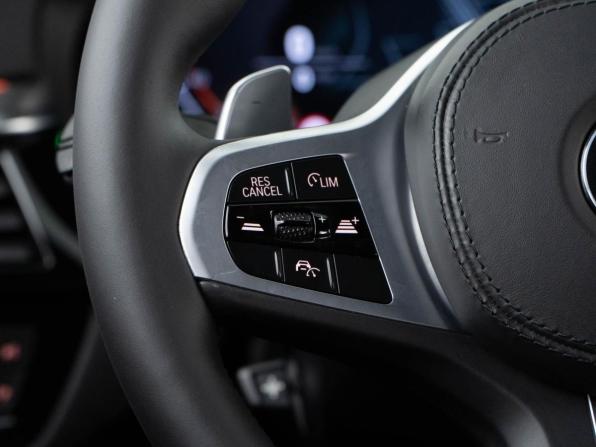 BMW 5 серии VII (G30/G31/G38) с пробегом 2020 года, цена 3 499 999 рублей, 124912 км, седан, Автокод Объявления