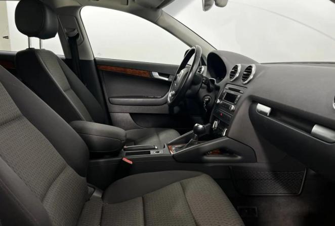 Audi A3 II (8P) Рестайлинг 2 с пробегом 2012 года, цена 930 000 рублей, 175118 км, хэтчбек, Автокод Объявления