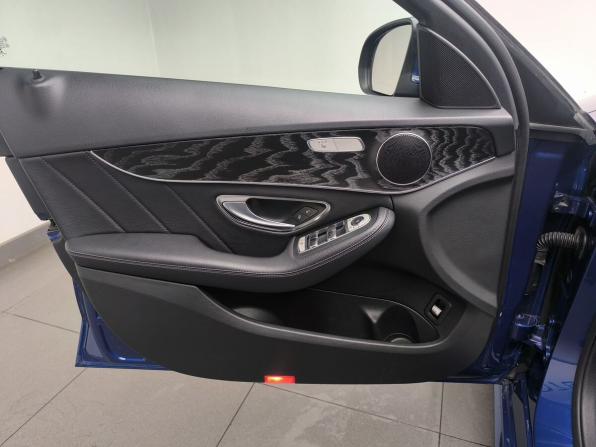 Mercedes-Benz C-Класс IV (W205) с пробегом 2018 года, цена 2 890 000 рублей, 146276 км, седан, Автокод Объявления