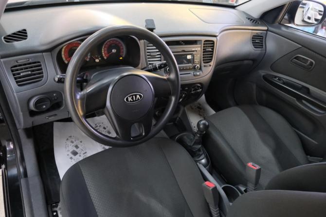 Kia Rio II Рестайлинг с пробегом 2011 года, цена 819 000 рублей, 95100 км, седан, Автокод Объявления