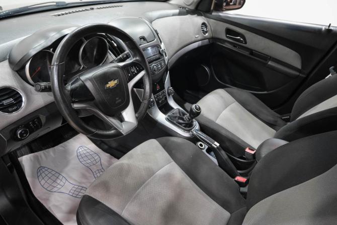 Chevrolet Cruze I Рестайлинг с пробегом 2013 года, цена 699 000 рублей, 245000 км, универсал, Автокод Объявления
