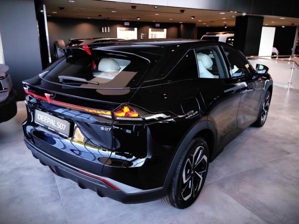 Новый Changan Deepal S07 I 2025 года, цена 5 289 900 рублей, внедорожник, Автокод Объявления