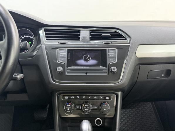Volkswagen Tiguan II с пробегом 2017 года, цена 2 180 000 рублей, 269190 км, внедорожник, Автокод Объявления