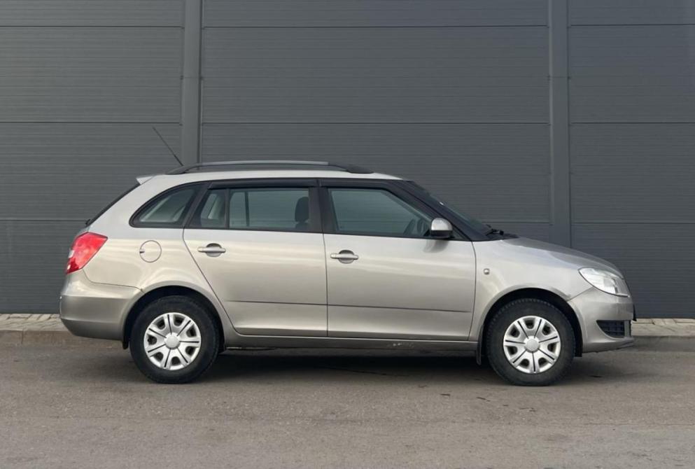 Skoda Fabia II Рестайлинг Красноярск  - изображение 4