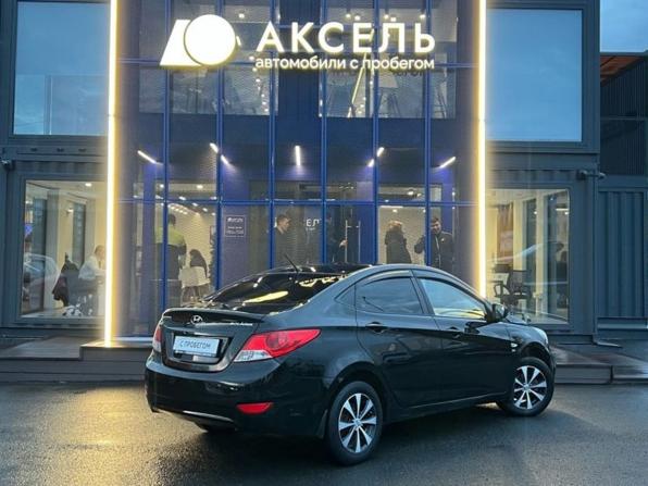 Hyundai Solaris I с пробегом 2014 года, цена 615 000 рублей, 214000 км, седан, Автокод Объявления