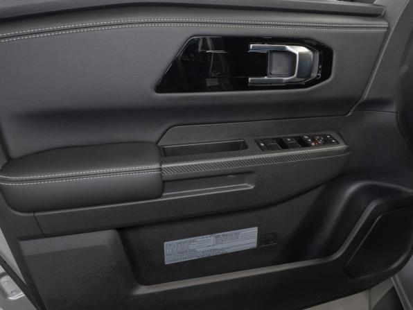 Mitsubishi L200 VI с пробегом 2025 года, цена 4 500 000 рублей, 42 км, пикап, Автокод Объявления