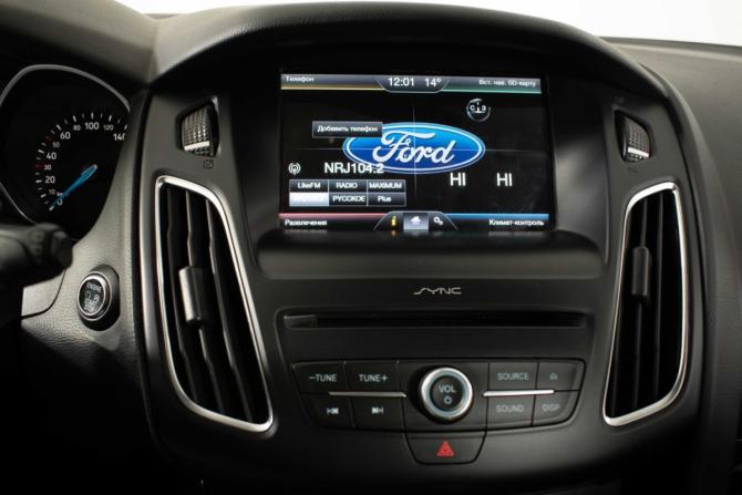 Ford Focus III Рестайлинг с пробегом 2016 года, цена 1 355 000 рублей, 98833 км, универсал, Автокод Объявления