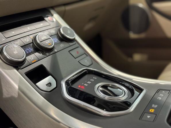 Land Rover Range Rover Evoque I с пробегом 2015 года, цена 2 190 000 рублей, 119027 км, внедорожник, Автокод Объявления