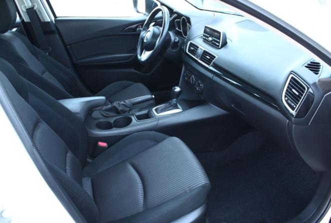 Mazda 3 III (BM) с пробегом 2015 года, цена 1 280 000 рублей, 123428 км, седан, Автокод Объявления