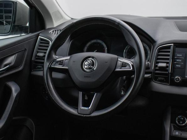 Skoda Karoq I с пробегом 2020 года, цена 2 245 000 рублей, 84087 км, внедорожник, Автокод Объявления