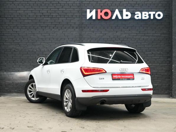 Audi Q5 I (8R) Рестайлинг с пробегом 2015 года, цена 2 100 000 рублей, 215172 км, внедорожник, Автокод Объявления