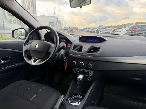 Renault Fluence I Рестайлинг с пробегом 2014 года, цена 685 000 рублей, 190156 км, седан, Автокод Объявления