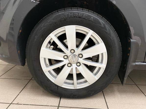 Volkswagen Polo V с пробегом 2010 года, цена 399 000 рублей, 228991 км, седан, Автокод Объявления
