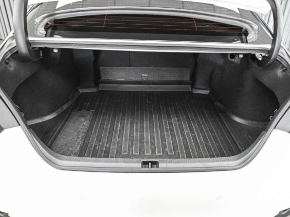 Toyota Camry VIII (XV70) Рестайлинг с пробегом 2022 года, цена 3 328 000 рублей, 105068 км, седан, Автокод Объявления