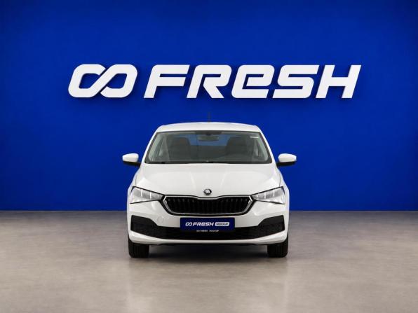 Skoda Rapid II с пробегом 2022 года, цена 1 740 500 рублей, 114038 км, лифтбек, Автокод Объявления