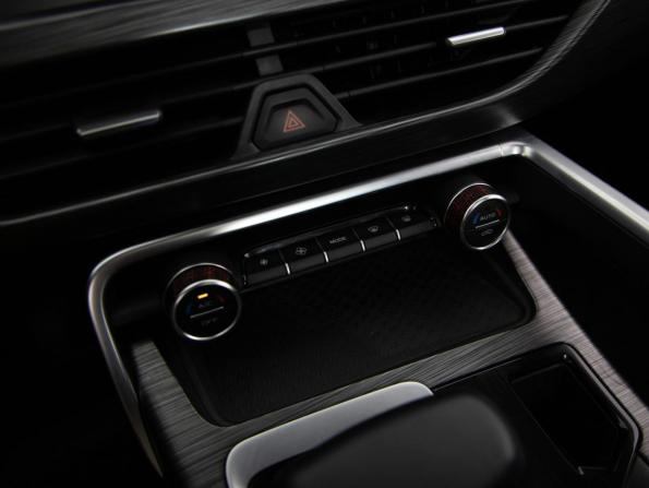 Geely Tugella I Рестайлинг с пробегом 2023 года, цена 2 999 000 рублей, 41968 км, внедорожник, Автокод Объявления