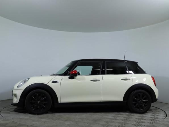 Mini Hatch III (F55/F56) с пробегом 2017 года, цена 1 800 000 рублей, 81000 км, хэтчбек, Автокод Объявления