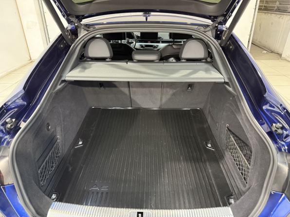 Audi A5 II (F5) Рестайлинг с пробегом 2022 года, цена 3 999 900 рублей, 48000 км, лифтбек, Автокод Объявления