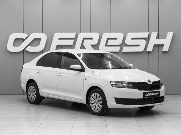 Skoda Rapid I с пробегом 2016 года, цена 950 000 рублей, 240236 км, лифтбек, Автокод Объявления