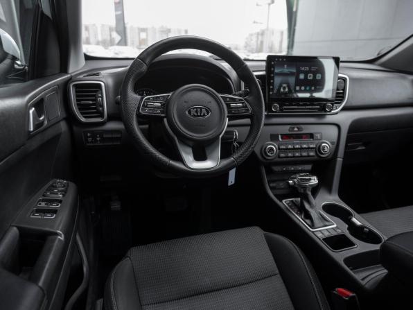 Kia Sportage IV Рестайлинг с пробегом 2018 года, цена 1 755 000 рублей, 208020 км, внедорожник, Автокод Объявления