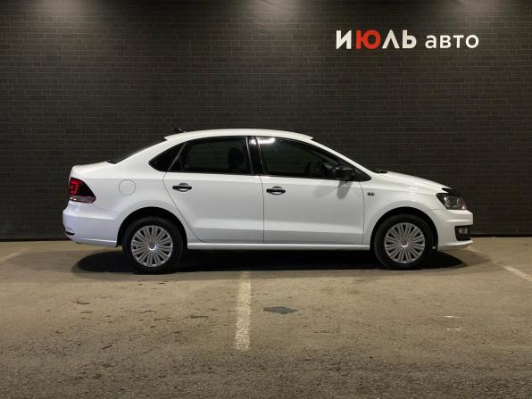 Volkswagen Polo V Рестайлинг с пробегом 2019 года, цена 1 190 000 рублей, 128163 км, седан, Автокод Объявления