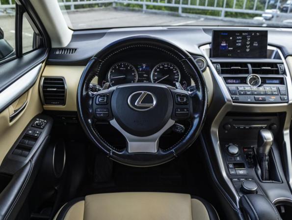 Lexus NX I с пробегом 2017 года, цена 2 838 000 рублей, 149427 км, внедорожник, Автокод Объявления