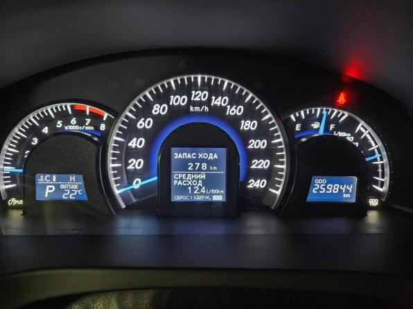 Toyota Camry VII (XV50) с пробегом 2013 года, цена 1 388 000 рублей, 259843 км, седан, Автокод Объявления