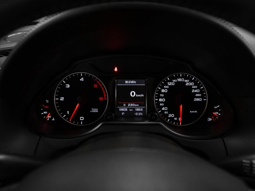 Audi Q5 I (8R) Москва  - изображение 11